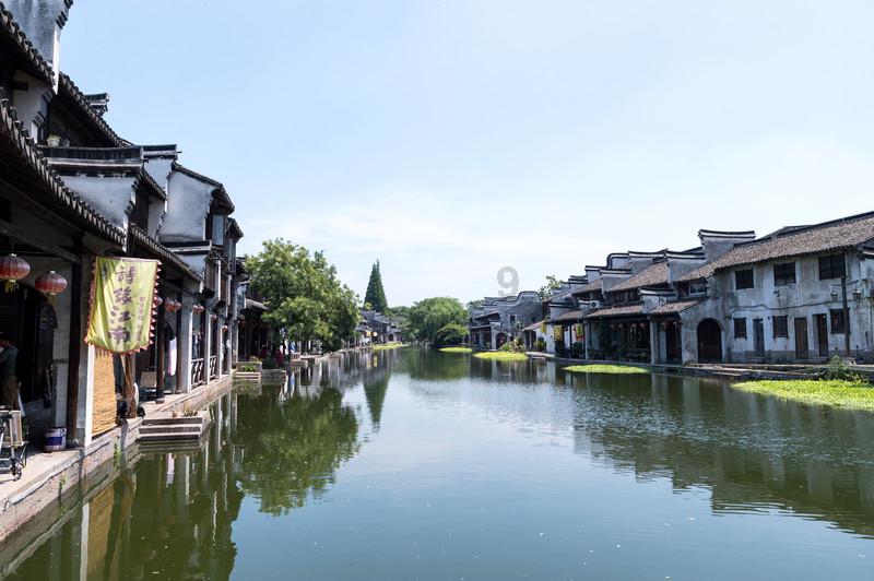 资源信息部联络员罗小发:沟通的桥梁,资源的守护者